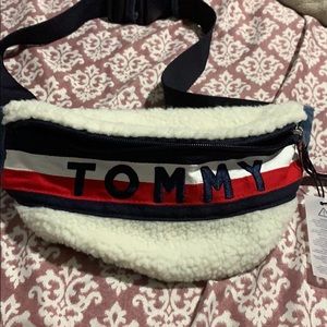 Tommy Hilfiger
